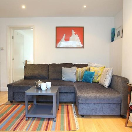 Fabulous East Finchley Apartment Londra Exterior foto