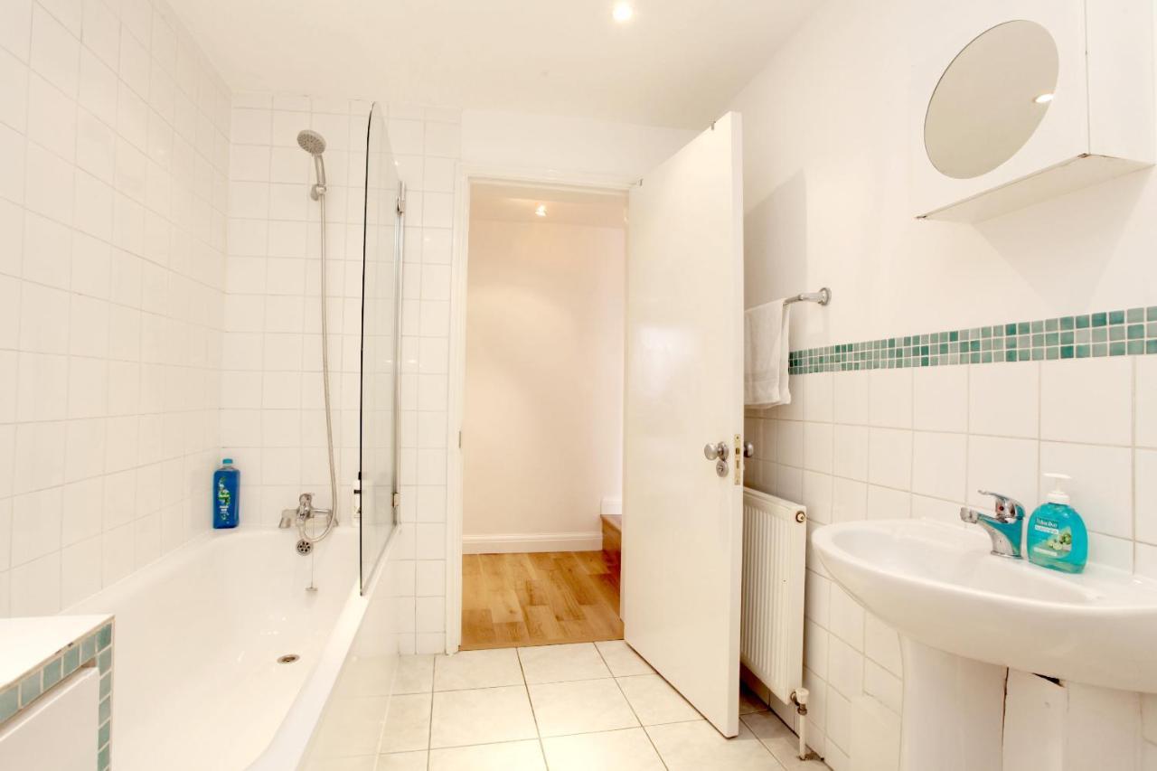 Fabulous East Finchley Apartment Londra Exterior foto